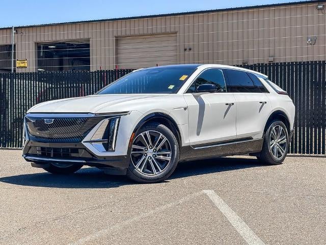 2024 Cadillac LYRIQ Luxury 1
