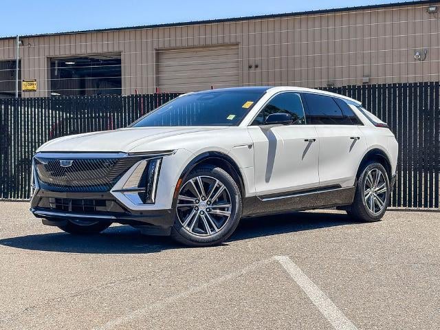 2024 Cadillac LYRIQ Luxury 1
