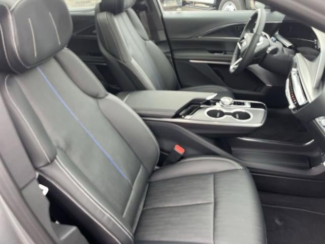 2026 Cadillac LYRIQ Premium Luxury