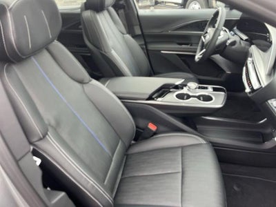 2026 Cadillac LYRIQ Premium Luxury