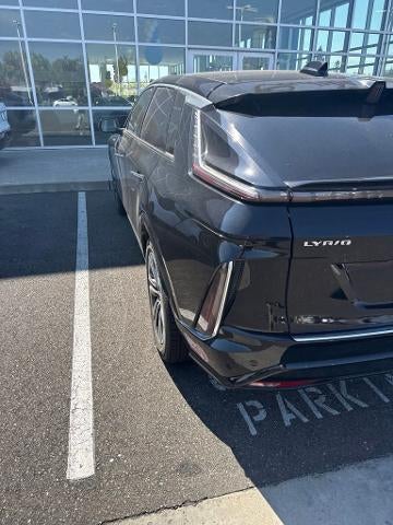 2024 Cadillac LYRIQ Luxury 2