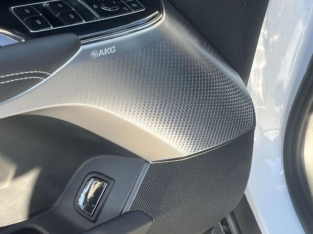 2026 Cadillac LYRIQ Premium Luxury