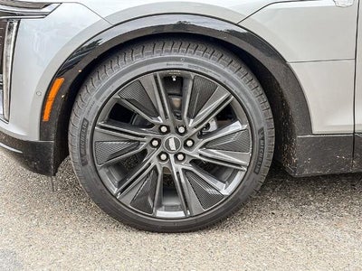 2024 Cadillac LYRIQ Sport