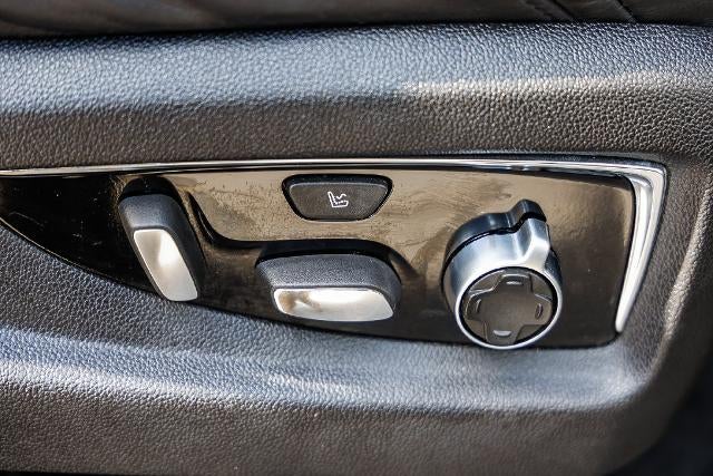 2016 Cadillac Escalade Platinum