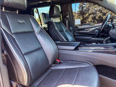 2023 Cadillac Escalade Sport