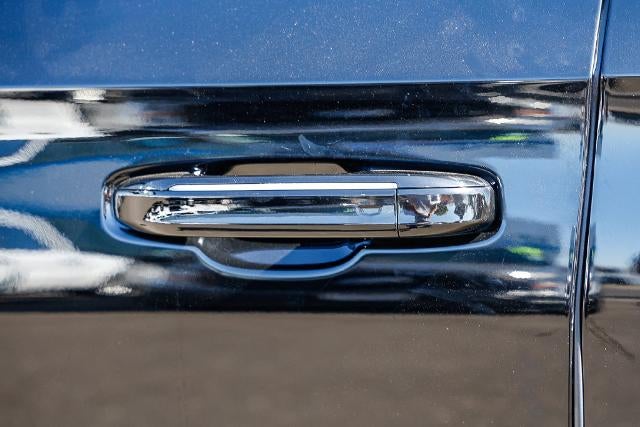 2023 Cadillac Escalade 4WD Sport Platinum