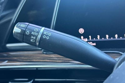 2021 Cadillac Escalade ESV Premium Luxury