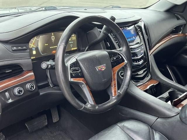2015 Cadillac Escalade Luxury