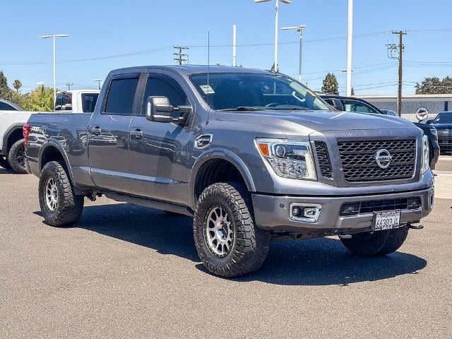 2019 Nissan TITAN XD PRO-4X Diesel