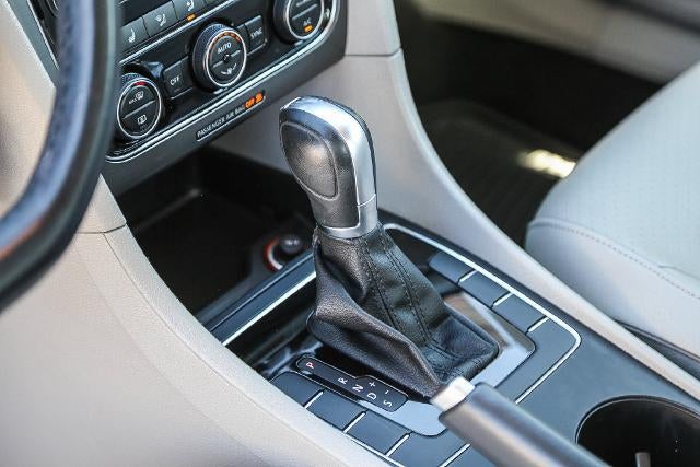 2018 Volkswagen Passat 2.0T S