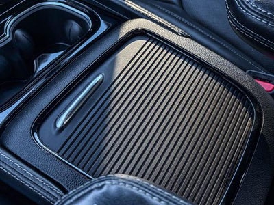 2025 Chrysler Pacifica Hybrid Premium S Appearance Pkg