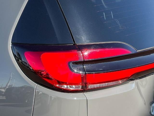 2025 Chrysler Pacifica Hybrid Premium S Appearance Pkg