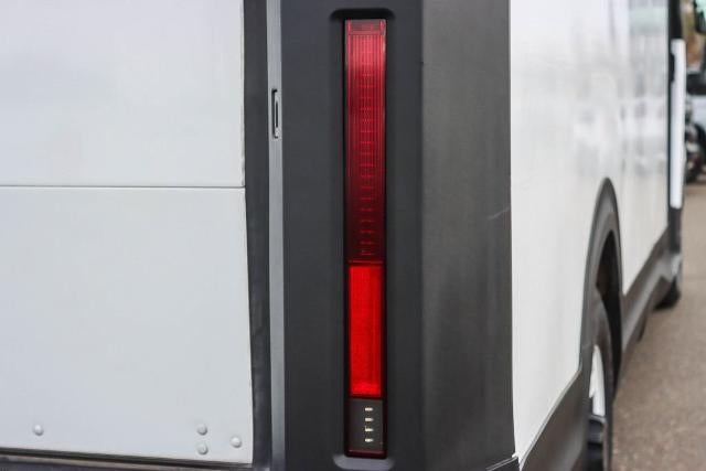 2023 BrightDrop Zevo 600 Base