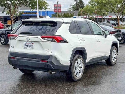 2023 Toyota RAV4 LE