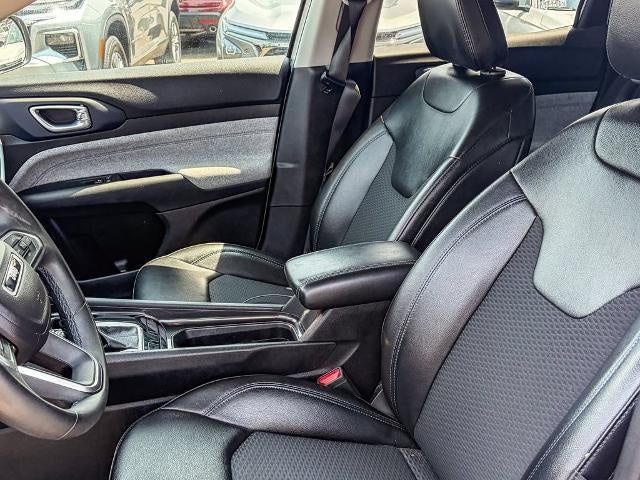 2022 Jeep Compass Latitude FWD