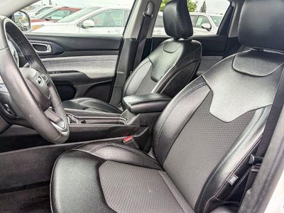 2022 Jeep Compass Latitude FWD