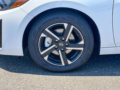 2024 Nissan Sentra SV Xtronic CVT