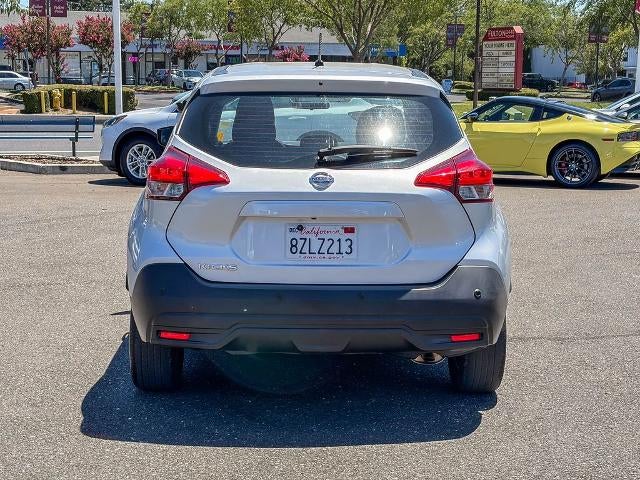 2020 Nissan Kicks S Xtronic CVT