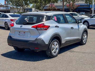 2020 Nissan Kicks S Xtronic CVT