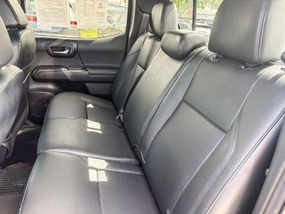 2022 Toyota Tacoma 4WD SR5