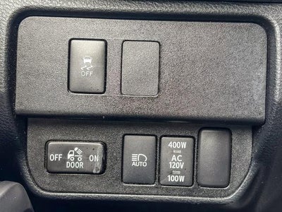 2022 Toyota Tacoma 4WD SR5