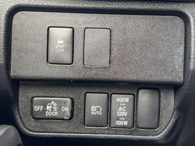 2022 Toyota Tacoma 4WD SR5