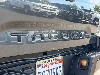 2022 Toyota Tacoma 4WD SR5