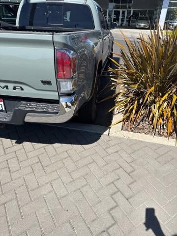 2023 Toyota Tacoma 4WD SR5