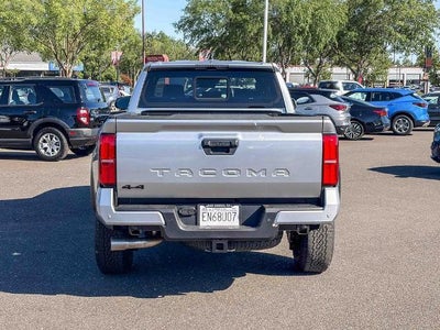 2026 Toyota Tacoma 4WD SR5