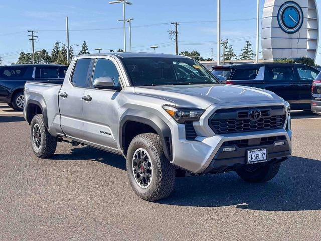 2026 Toyota Tacoma 4WD SR5
