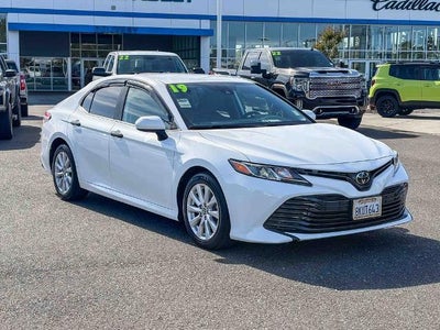 2019 Toyota Camry LE