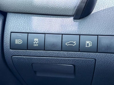 2018 Toyota Camry Hybrid LE