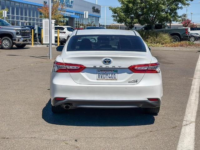 2018 Toyota Camry Hybrid LE
