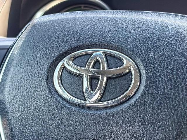 2018 Toyota Camry Hybrid LE