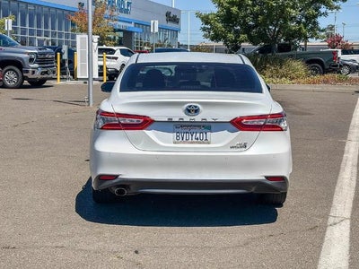 2018 Toyota Camry Hybrid LE
