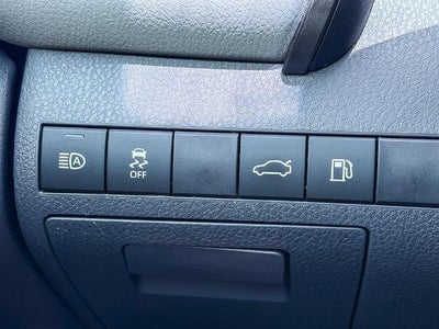 2018 Toyota Camry Hybrid LE