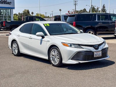 2018 Toyota Camry Hybrid LE