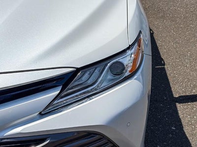 2018 Toyota Camry Hybrid LE