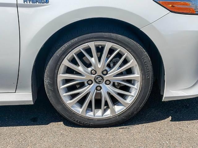 2018 Toyota Camry Hybrid LE