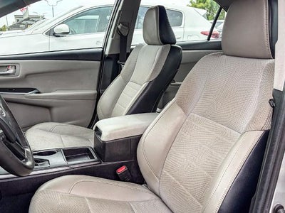 2017 Toyota Camry SE