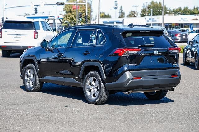 2022 Toyota RAV4 Hybrid LE