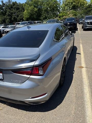 2023 Lexus ES ES 350 F SPORT Handling