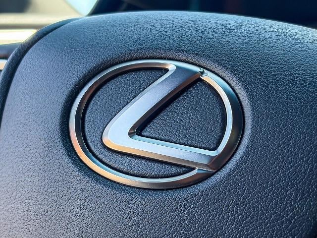 2023 Lexus ES 350 F SPORT Handling