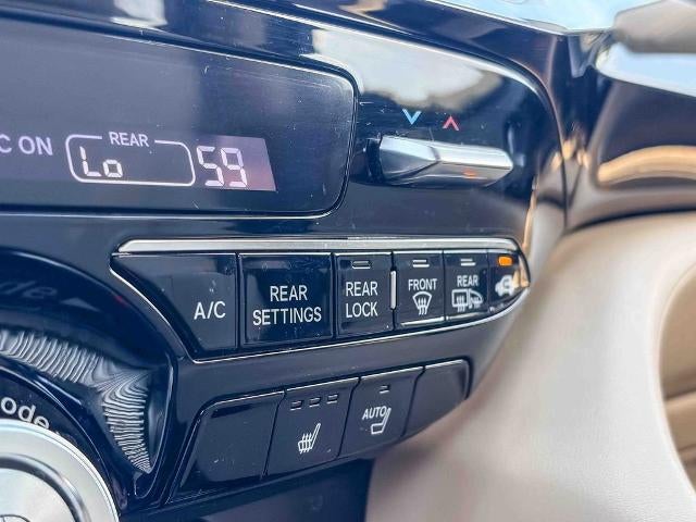 2022 Acura MDX w/Technology Package