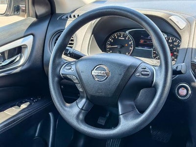 2020 Nissan Pathfinder S 2WD