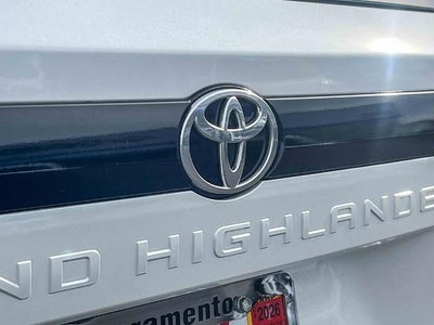 2024 Toyota Grand Highlander Hybrid XLE