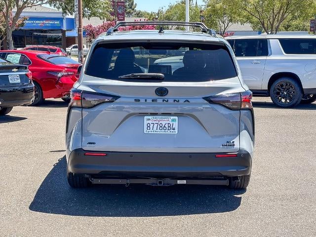 2023 Toyota Sienna Woodland Edition