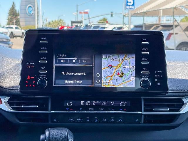 2023 Toyota Sienna Woodland Edition