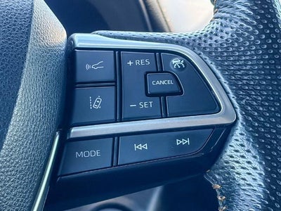 2023 Toyota Sienna Woodland Edition