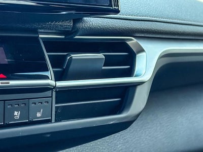 2025 Toyota Sienna Platinum